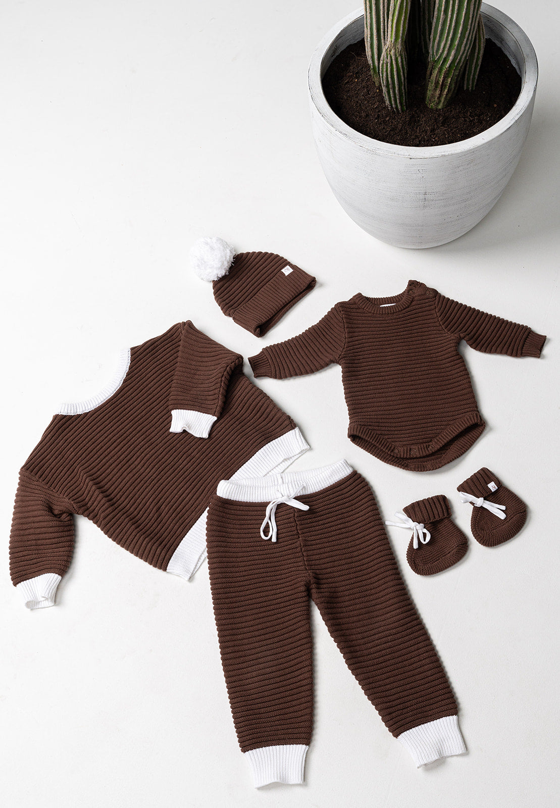 Ribbed Knit Pants - Chocolate